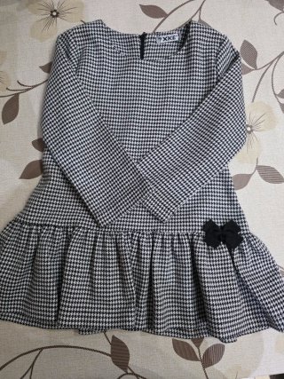 Set 2 vestitini bambina fantasia taglia 4 anni