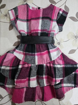 Set 2 vestitini bambina fantasia taglia 4 anni
