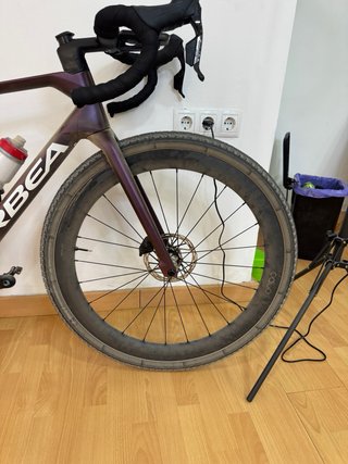 Orbea Terra Race - Componentes SRAM Force