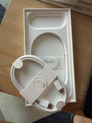 iPhone 17 Air Azul 256GB en perfecto estado.