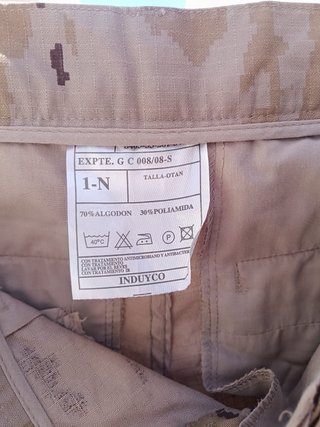 Traje Militar Pixelado Arido INDUYCO Talla S