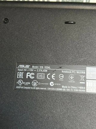 Portátil Asus X554L batería gorda