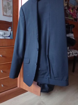 Traje de chaqueta negro con rayas