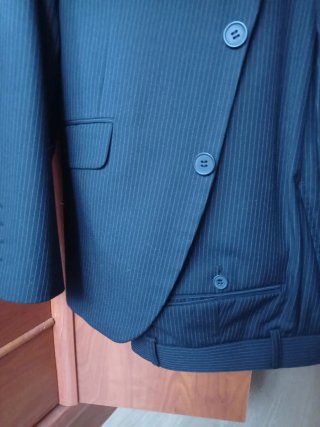 Traje de chaqueta negro con rayas