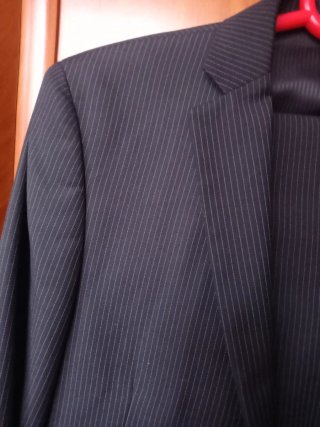 Traje de chaqueta negro con rayas