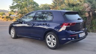 Volkswagen Golf VIII Life 2.0Tdi 2021