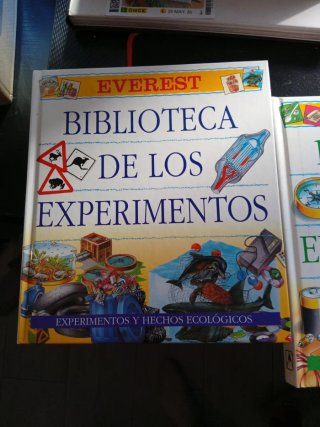 Biblioteca de los Experimentos Everest