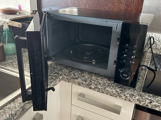 Microondas Taurus Negro Style 23 Laurent 25