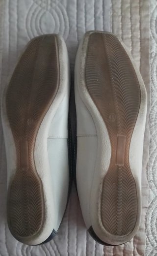 Zapatos de piel Pitillos.