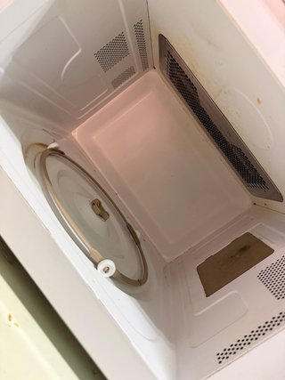 Microondas Orbegozo Blanco