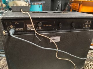 Amplificador guitarra Sinmarc MR 4200