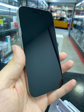 iPhone 16 Pro 128GB Natural Titanio