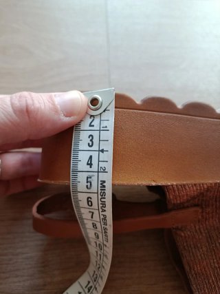 Sandalias cuña plataforma marrones y doradas