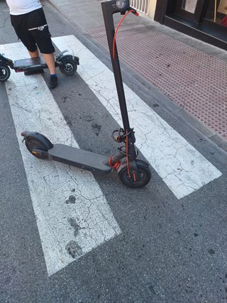 Xiaomi 4 Pro 2ª Gen - 84 km - Homologado