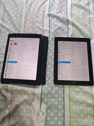 2 iPads Apple Plata como nuevos