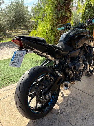 Yamaha MT-07 2024 Negra