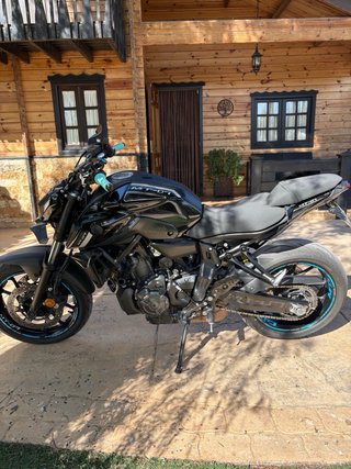 Yamaha MT-07 2024 Negra