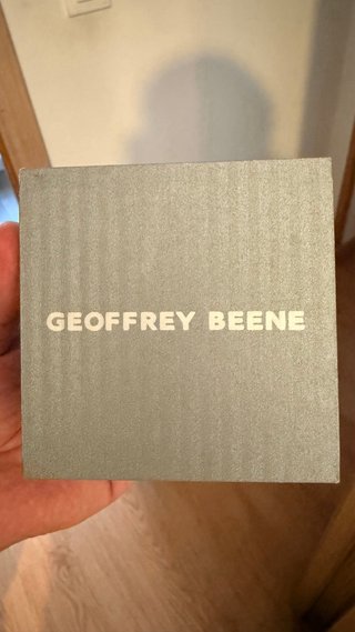Reloj Geoffrey Beene con Diamante Genuino