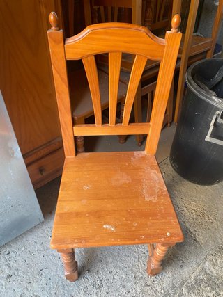 Sillas de madera (6unidades)