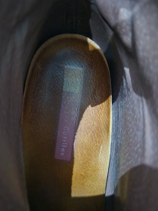 Botines de piel negros