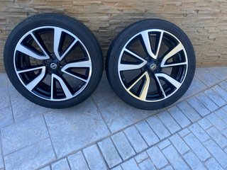 Llantas Nissan 225/45/R19/96W