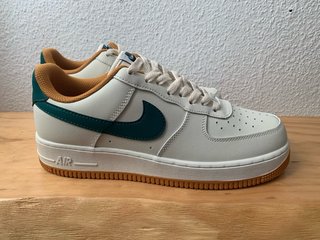 Nike Air Force 1 Verde y Blanco