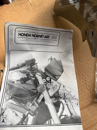 Pantalla Givi Honda Hornet 600 2005