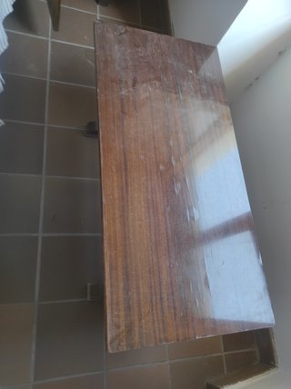 Muebles antiguos de madera chapada tipo raíz