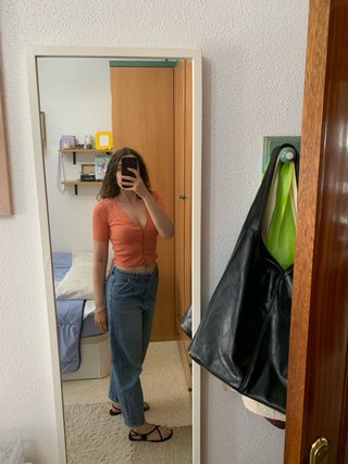 Top color salmón de Zara