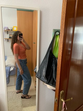 Top color salmón de Zara