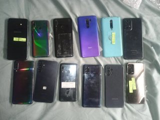 Lote 12 Smartphones (Huawei, Redmi, Samsung...