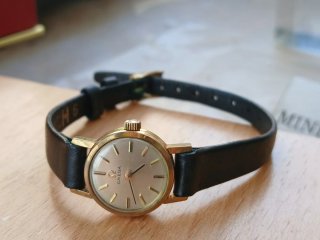 Omega Mecánico Mujer