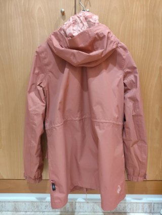 Chaqueta Haka Honu impermeable rosa