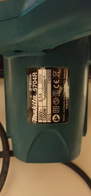 Sierra Circular Makita - 5704R, diámetro 190 mm