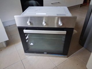 Horno Beko averiado