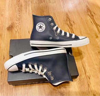 Converse Cuero Negras Talla 36.5 con Cadenas
