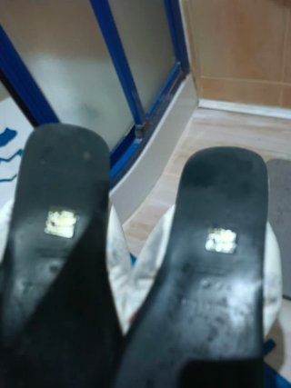 Chanclas Bimba y Lola acolchadas logo