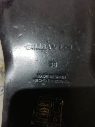 Chanclas Bimba y Lola acolchadas logo