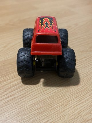 Monster Truck McDonald's Rosso Fiamme