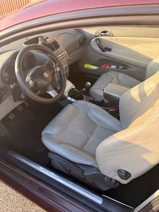 Alfa Romeo GT 2004