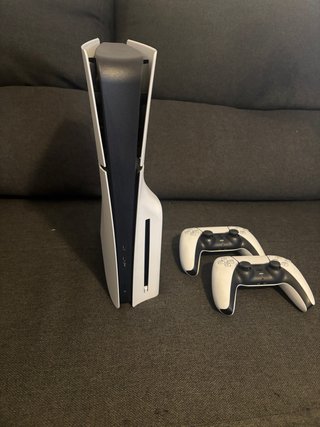 Ps5 Slim Standard con lector y 2 mandos(1TB)