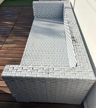 Sofá de mimbre para jardín