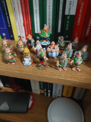 Figuras Asterix y Obelix