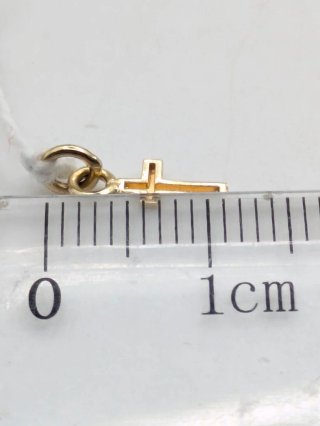 Cruz de oro 18k