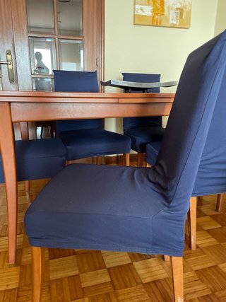 Mesa comedor extensible cerezo maciza + 6 sillas