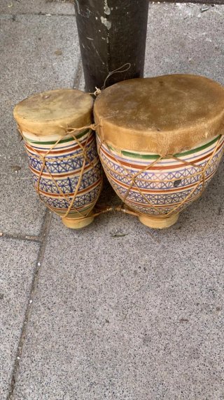 Tamboril artesanal marroquí