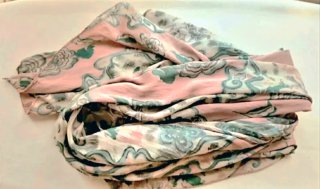 Pañuelo estampado floral
