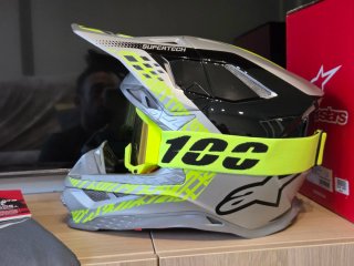 Casco Alpinestars SuperTech M8 talla M SM8 mx moto