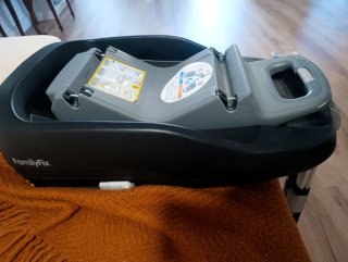 Base Familyfix Bebeconfort para sillas maxicosi