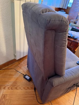 Butaca reclinable de tela gris